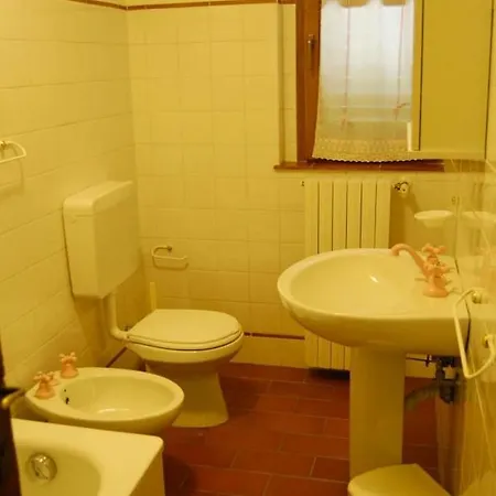 Sleeps 12 Pool Wifi Radicofani